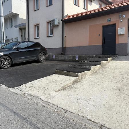 Apartman Irma Sweet SJJ Exterior foto